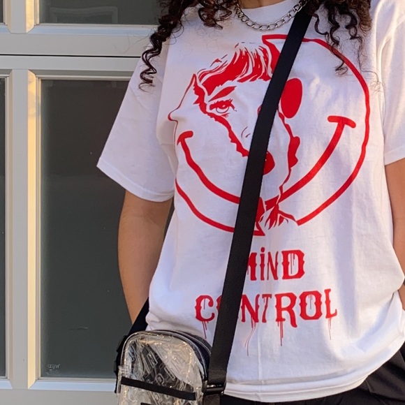 Mind control Graphic Shirt short sleeve Fashion Nova - Picture 2 of 3
